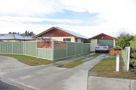 Photo of property in 4 Spruce Close, Alexandra, 9320