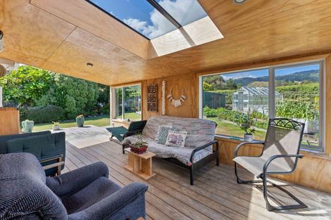 Photo of property in 3 Sutton Road, Te Horo, Otaki, 5582