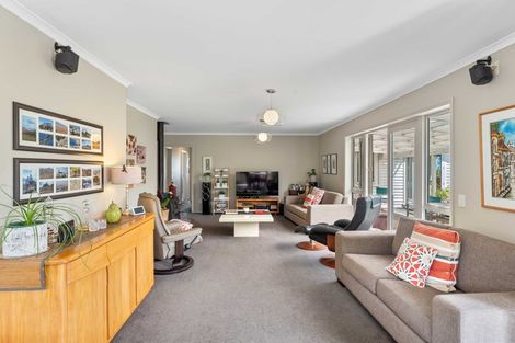 Photo of property in 3 Sutton Road, Te Horo, Otaki, 5582