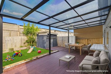 Photo of property in 5b Poruru Close, Papakura, 2110