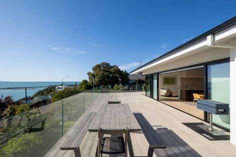 Photo of property in 82 Princes Drive, Britannia Heights, Nelson, 7010