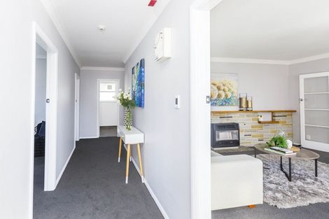 Photo of property in 16 Joseph Grove, Elderslea, Upper Hutt, 5018