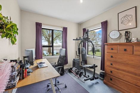 Photo of property in 3 Highfield Avenue, Dunsandel, 7682