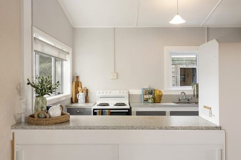 Photo of property in 18 Clermont Street, Ward, Seddon, 7285