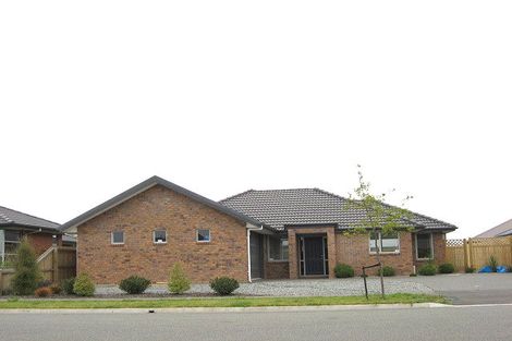 Photo of property in 65 Putake Drive, Parklands, Christchurch, 8083