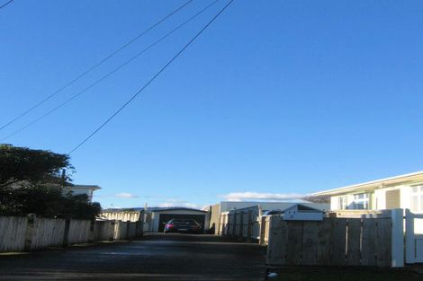 Photo of property in 2/11 Guthrie Street, Waterloo, Lower Hutt, 5011