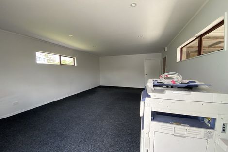 Photo of property in 65 Edgewater Drive, Pakuranga, Auckland, 2010