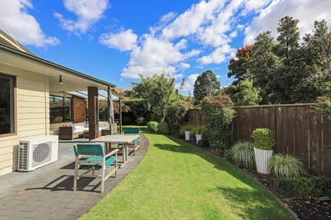 Photo of property in 8 Webb Place, Taradale, Napier, 4112
