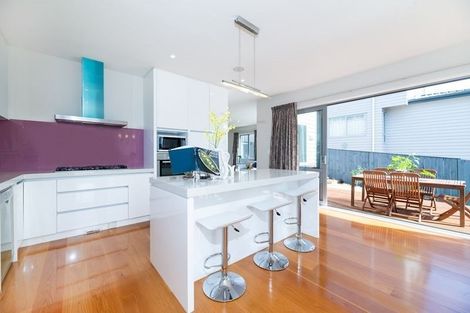 Photo of property in 38a Mark Edward Drive, Half Moon Bay, Auckland, 2012