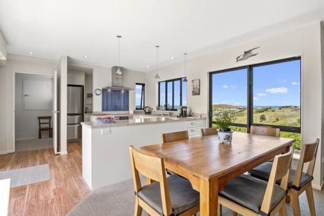 Photo of property in 6 Adele Way, Kaiteriteri, Motueka, 7197