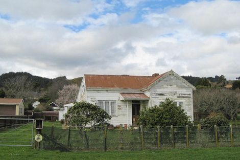 Photo of property in 61 Honi Taipua Street, Manakau, Levin, 5573