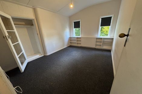 Photo of property in 6 Epsom Way, Karori, Wellington, 6012