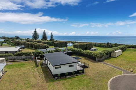 Photo of property in 3 Patuone Key, Waiotahe, Opotiki, 3198