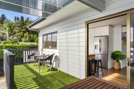 Photo of property in 123 Park Avenue, Whangamata, 3620