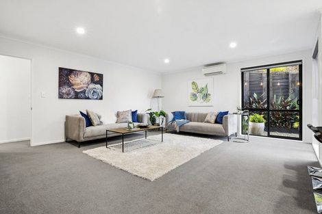 Photo of property in 82 Reynolds Road, Pukekohe, 2120