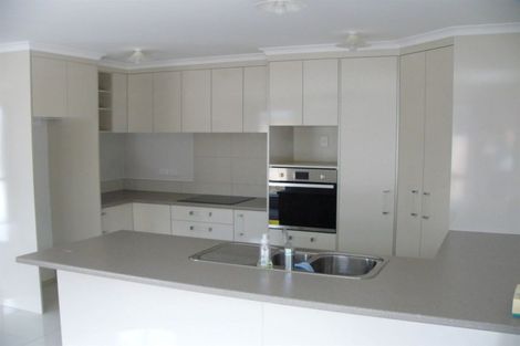 Photo of property in 20 Max Landing, Grandview Heights, Hamilton, 3200