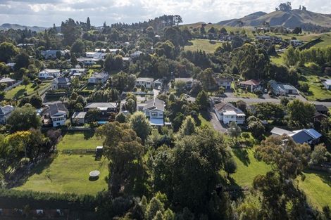 Photo of property in 29 Domain Road, Waipawa, 4210