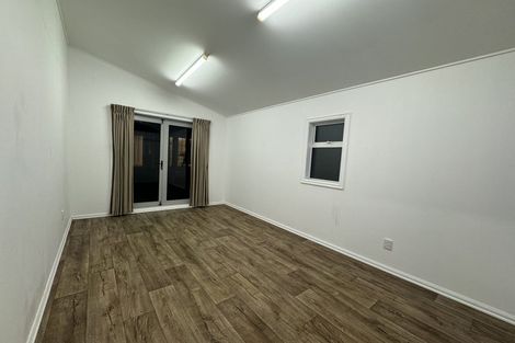 Photo of property in 194 Knights Road, Hutt Central, Lower Hutt, 5011