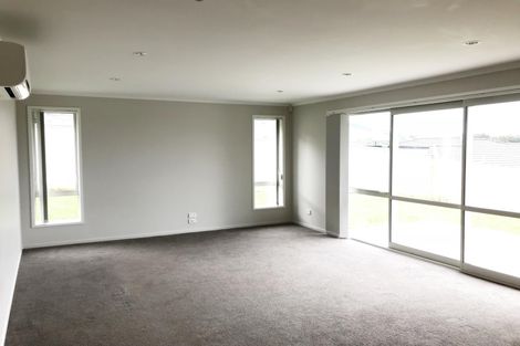 Photo of property in 19 Pyne Crescent, Pokeno, 2402