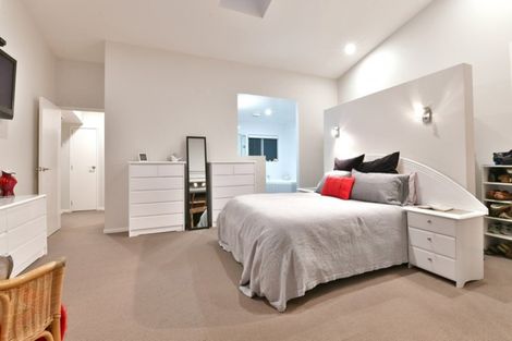 Photo of property in 19a Whale Cove, Stanmore Bay, Whangaparaoa, 0932