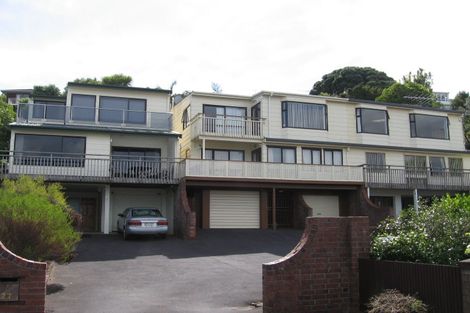 Photo of property in 2/27 Manly Esplanade, Browns Bay, Auckland, 0630