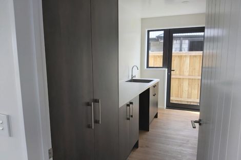 Photo of property in 19 Oakleigh Street, Woodend, 7610