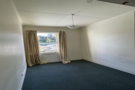 Photo of property in 72-76 Tasman Street, Mount Cook, Wellington, 6021