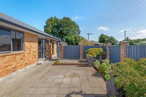 Photo of property in 18 Leon Street, Riverdale, Gisborne, 4010