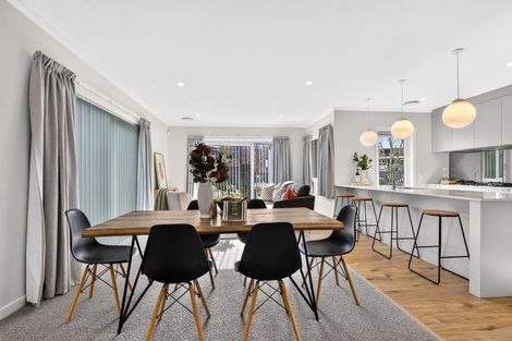 Photo of property in 92 Maanihi Drive, Rototuna North, Hamilton, 3210