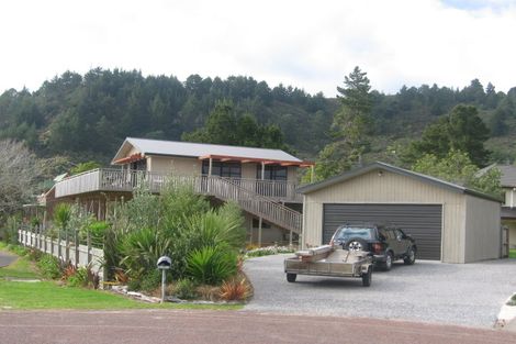 Photo of property in 112 Winslow Place, Matarangi, Whitianga, 3592