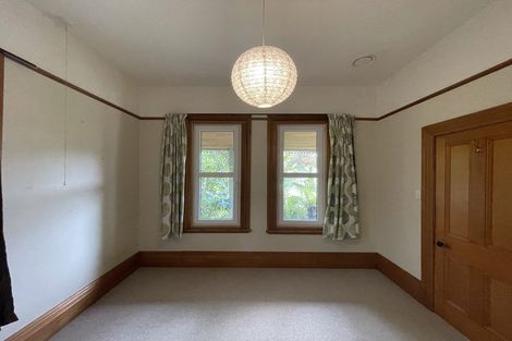 Photo of property in 135 Somerfield Street, Somerfield, Christchurch, 8024