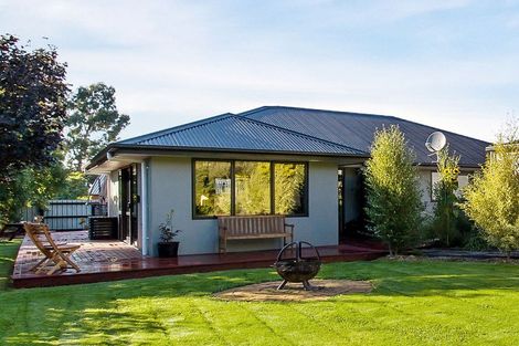 Photo of property in 9a Eric Batchelor Place, Waimate, 7924