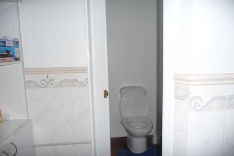 Photo of property in 1615 Great North Road, Waterview, Auckland, 1026