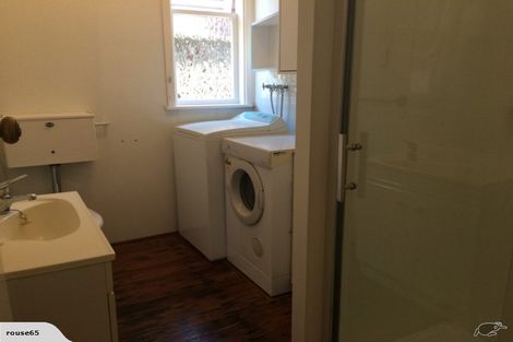 Photo of property in 255 Marine Parade, Eastbourne, Lower Hutt, 5013