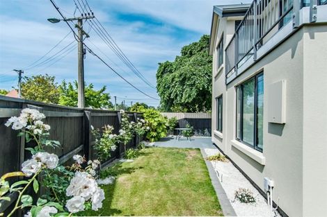 Photo of property in 1 Trist Place, Edgeware, Christchurch, 8013