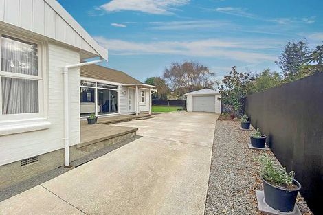 Photo of property in 3 Deepdale Street, Burnside, Christchurch, 8053