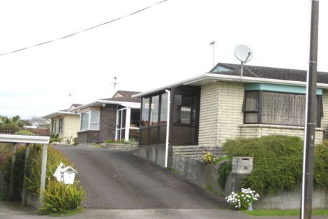 Photo of property in 1/17 Roy Terrace, Moturoa, New Plymouth, 4310