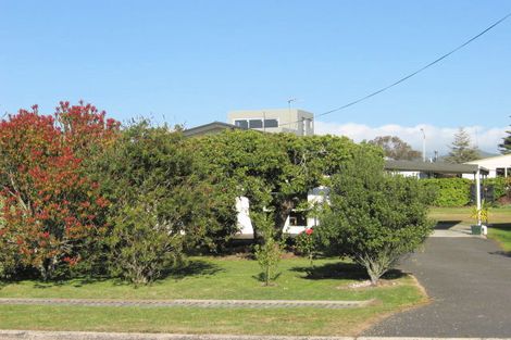 Photo of property in 20 Mercury Street, Whitianga, 3510