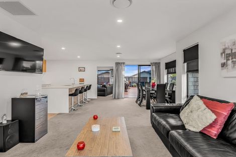 Photo of property in 4 Hapua Lane, Pegasus, 7612