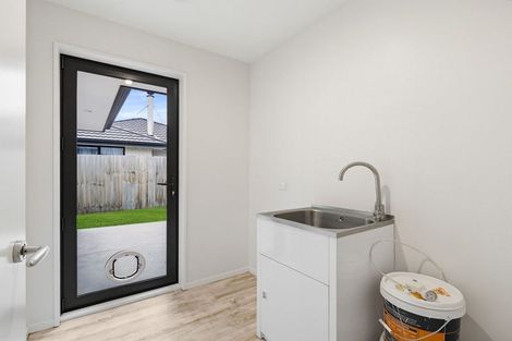 Photo of property in 19 Dalwood Crescent, Rolleston, 7614