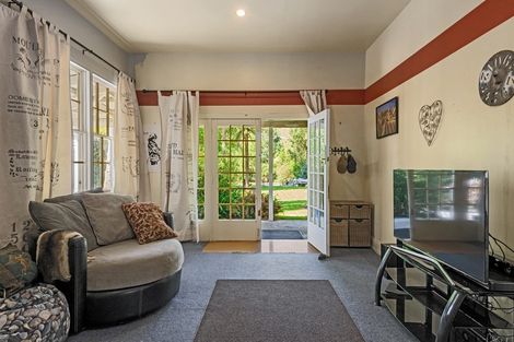 Photo of property in 336 Whitecliffs Road, Whitecliffs, Coalgate, 7673