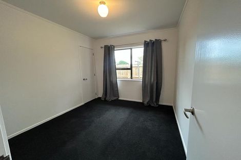 Photo of property in 2a Pinedale Place, Henderson, Auckland, 0610