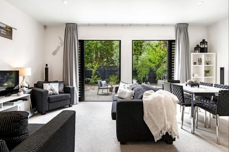Photo of property in 12/11 The Avenue, Albany, Auckland, 0632