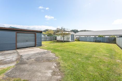 Photo of property in 106 Tamaki Road, Whangamata, 3620