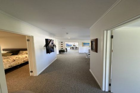 Photo of property in 25 Lysnar Street, Okitu, Gisborne, 4010