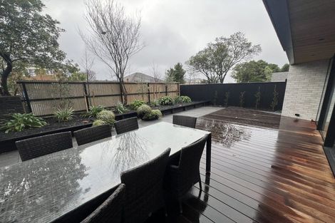 Photo of property in 1b Taunton Green, Papanui, Christchurch, 8052