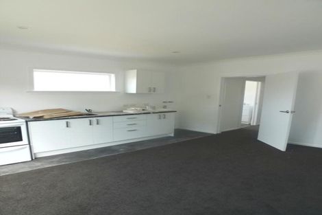 Photo of property in 1/190 The Parade, Island Bay, Wellington, 6023