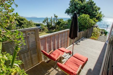 Photo of property in 15 The Esplanade, Raumati South, Paraparaumu, 5032