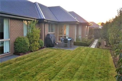 Photo of property in 7 Bamber Crescent, Halswell, Christchurch, 8025