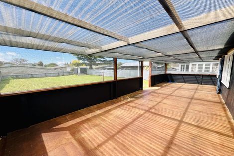 Photo of property in 8 Victor Street, Dannevirke, 4930